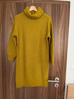 Darujem za odvoz: zimné/jesenné šaty a svetre