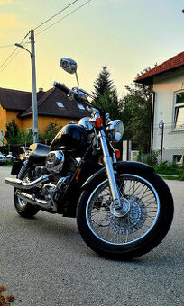 Predám Honda Shadow spirit 2002