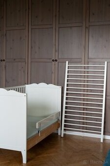 Detská postieľka s príslušenstvom