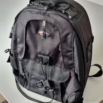 Lowepro Mini Trekker AW – fotografický batoh