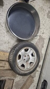 Chrómový kryt rezervy rav4 pajeto vitara atd