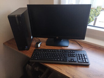 Predám stolový počítač