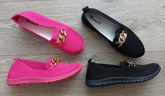 Ruzove a cierne lahke letne mokasiny