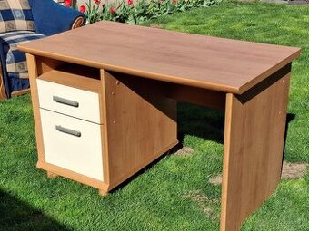 Predám písací stôl