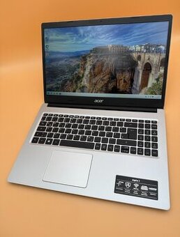 Notebook Acer Aspire 3 Ryzen 5 3500U / 12GB RAM / 256GB SSD