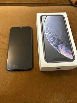 iPhone XR