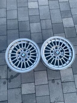 Predám dvojicu originálnych hliníkových diskov BMW