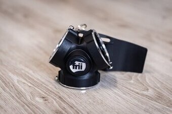 Zásobník na objektívy od Frii designs. Pre Canon EF/EF-s