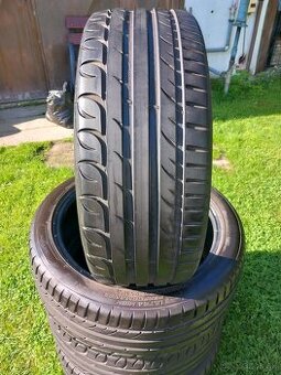 225/45 r18 letne pneumatiky 4kusy