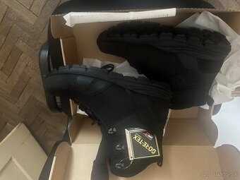 Gore tex obuv 42