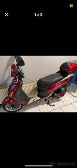 Raceway elektro skúter