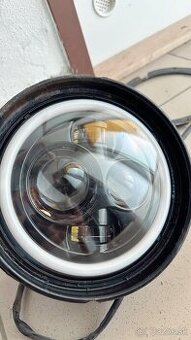 Predné LED svetlo Lada Niva
