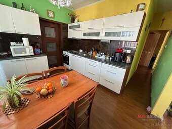3 izbový byt balkónom Topoľčany / VYPLATENA ZALOHA