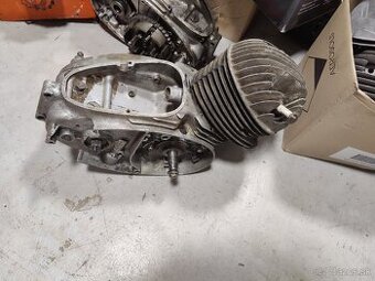 Motor cz 150 C