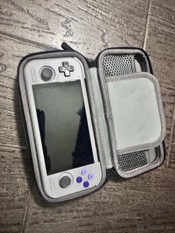 Retroid Pocket 4 PRO herna konzola, emulator, android.