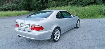 Mercedes clk320 - 1