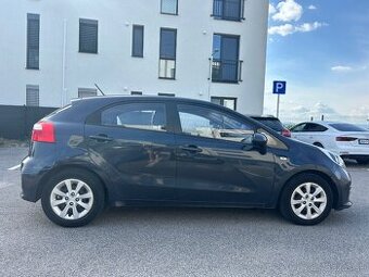 KIA Rio 2016