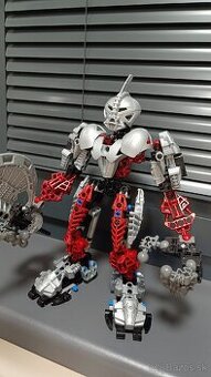 LEGO Bionicle AXONN set 8733-1 (chybí dílky)