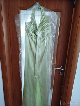 Predam zelene spolocenske saty na stuzkovu.