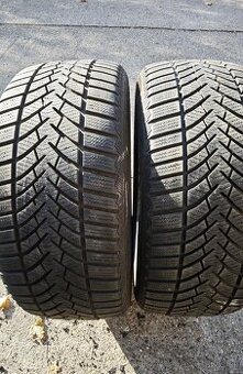 Predám zimné 2x pneu 235/45R18 - 1