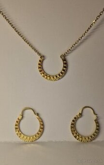 Predám vysiace   zlaté náušnice, retiazka s príveskom