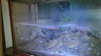 dve akváriá so stojanom 114 x 34 x 110