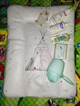 Kozmetika+prebaľovacia podložka pre bábätko