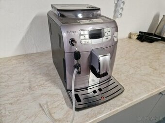 Kavovar Saeco Intelia Evo