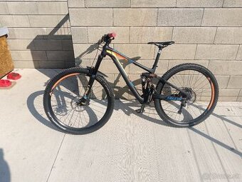 Predám karbónovy bicykel kellys slanger 10