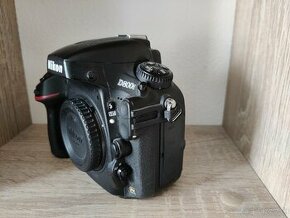 Nikon D800e - 1