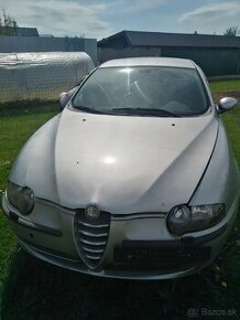 Predám alebo rozpredám Alfa Romeo - 1