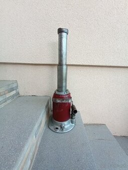 Zdviha 12T - hydraulicky zdvihak (Hever)