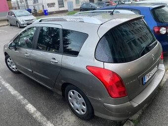 Peugeot 308 SW, 1.6 88 kW benzín, r. 2012 – výborný stav