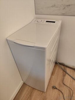 Nikdy nepouzita uzka zvrchu plnena pracka Siguro WM C237TW,