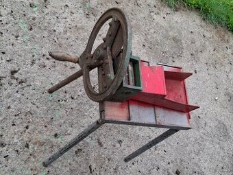 Rezacka zihlavy 55