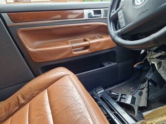 Tapacíre dverí VW Touareg 7l