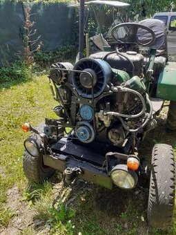 MALOTRAKTOR DOMÁCEJ VÝROBY.