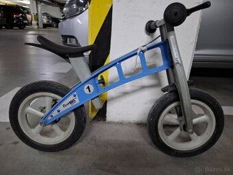 First bike odrazadlo