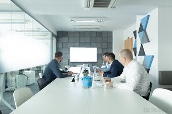 REPREZENTATÍVNE KANCELÁRSKE PRIESTORY NA SEBERÍNIHO ULICI