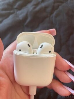 AirPods 2