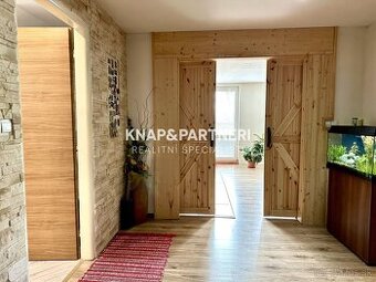 POLYFUNKČNÝ DOM S BYTOM A KOMERČNÝM PRIESTOROM, 3263m2