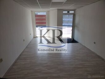 Prenájom komerčného priestoru s výkladom, klimatizáciou a pa