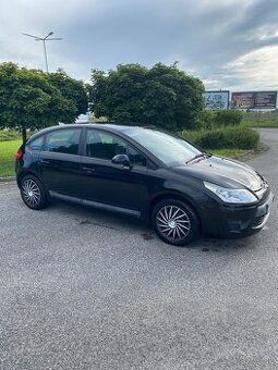 Citroën C4, 1.4 benzín, r.v. 2009 – 96 000 km – 1 200 €