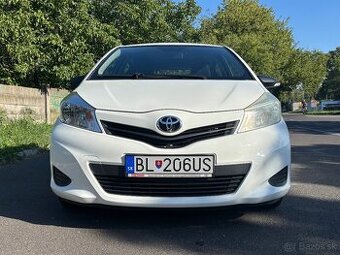 TOYOTA YARIS, r. 10/2012