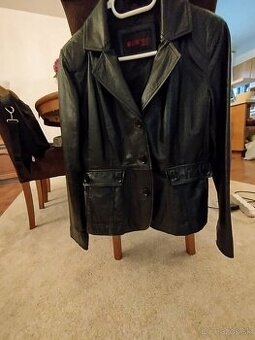 Kožená dámska bunda