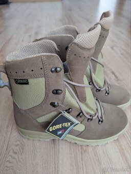 Púštne kanady Gore-Tex veľ. 29 1/2