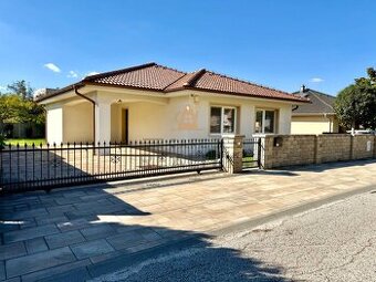 Na prenájom 4 izbový rodinný dom, novostavba, Pata, ul. Pod 