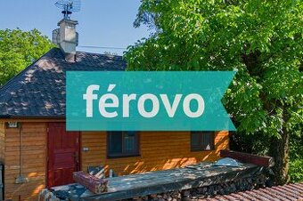 Veľký stavebný pozemok s domom, záhradným domom a kaplnkou