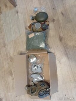 Plynova maska a PCH oblek + ČSĽA flaša