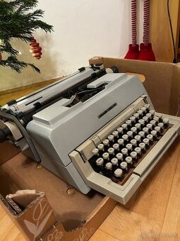 Písací stroj Olivetti Linea 98 – plne funkčná klasika